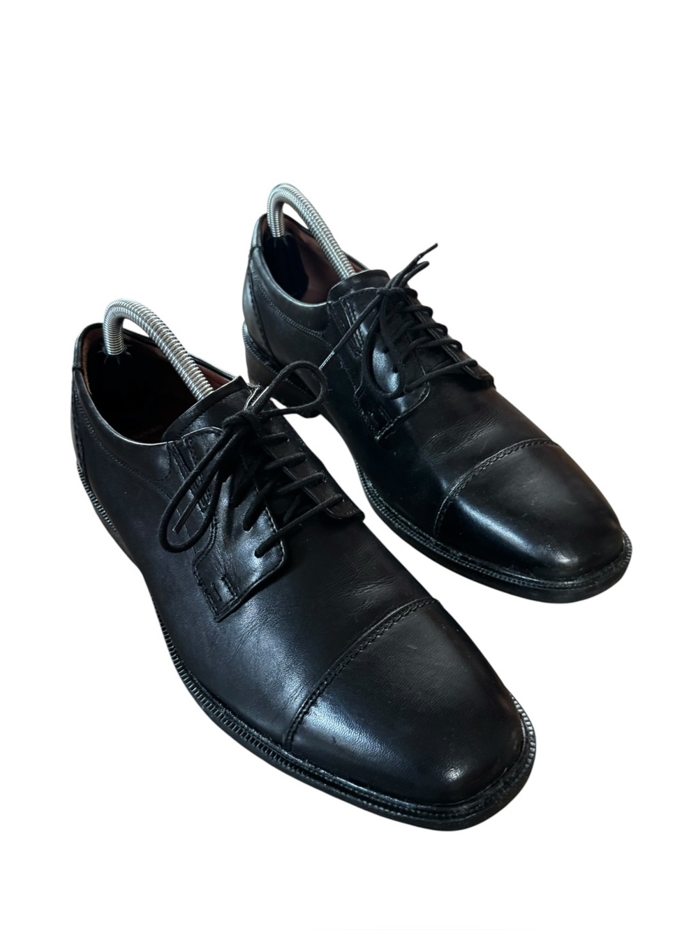Men’s Johnston & Murphy Size 9 Black Sheepskin Leather Waterproof Oxfords